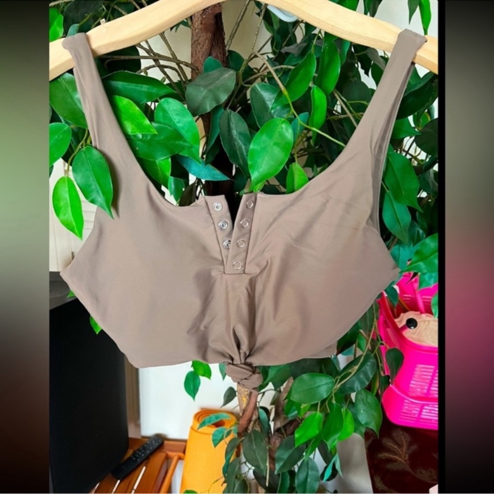 Zaful Brown Buttoned Tank Top